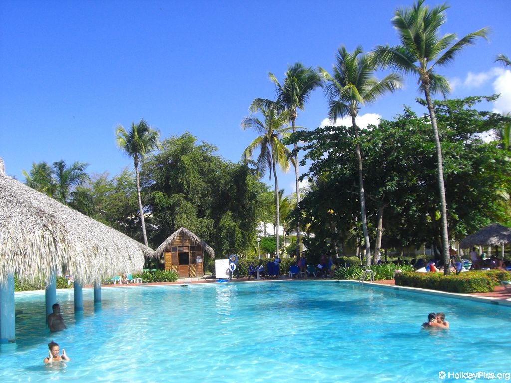grand-palladium-bavaro-poolbereich_1769