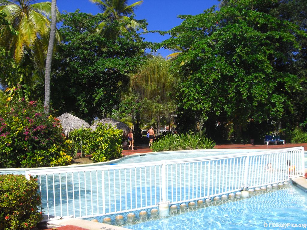 grand-palladium-bavaro-poolbereich_1784
