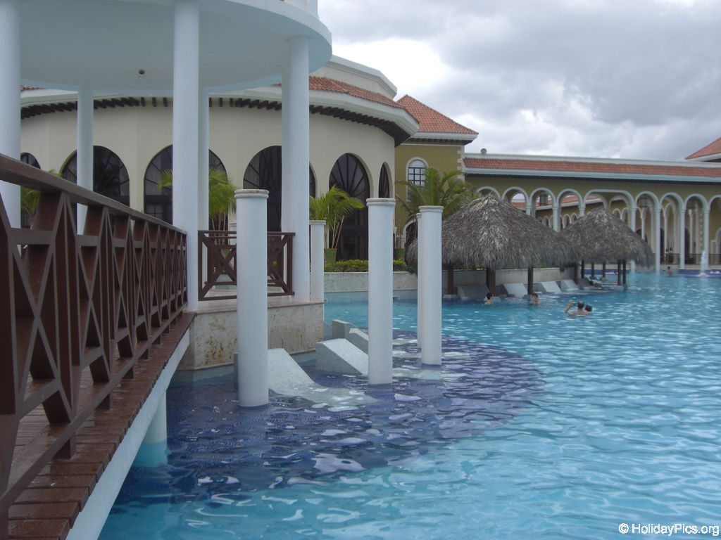 paradisus-palma-real-poolbereich_4303