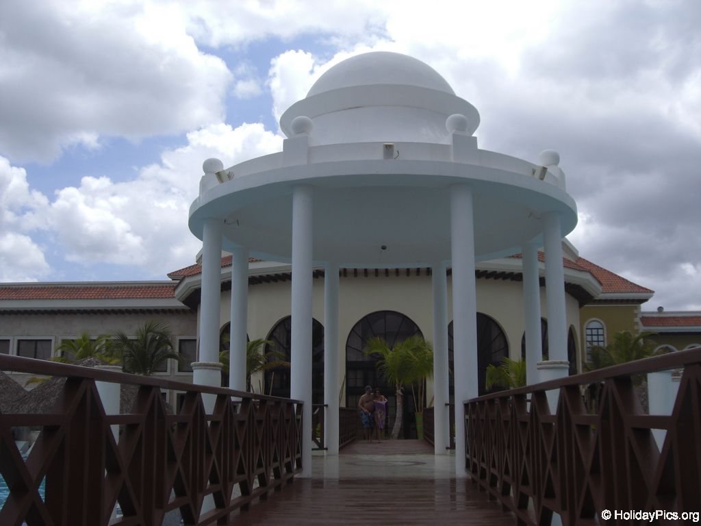 paradisus-palma-real-poolbereich_4304