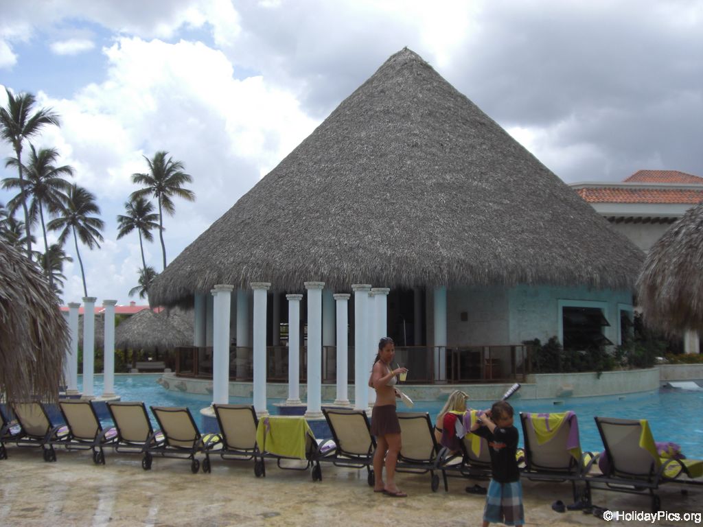 paradisus-palma-real-poolbereich_4311