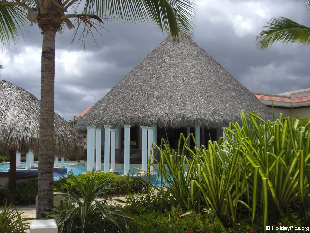 paradisus-palma-real-poolbereich_4314