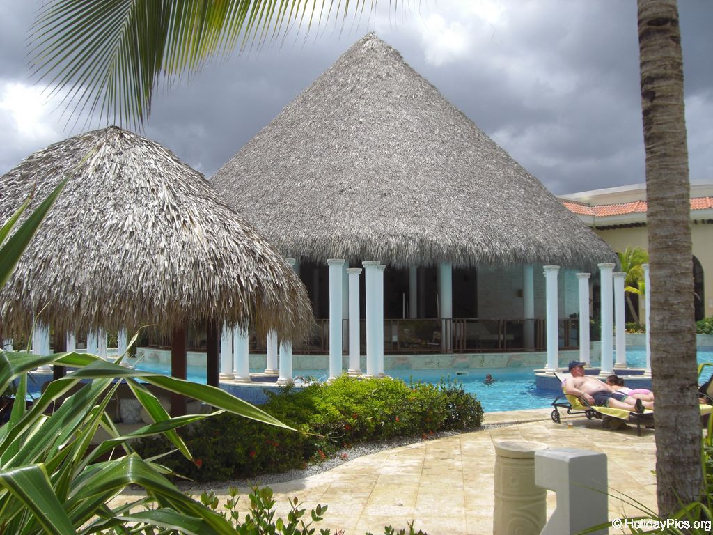 paradisus-palma-real-poolbereich_4315
