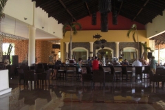 ocean-sand-quer-durchs-resort_2075