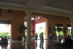 ocean-sand-quer-durchs-resort_2076