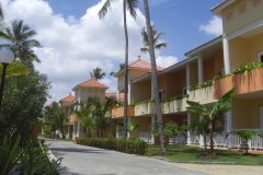 bahia-principe-punta-cana-hotelgebaeude_2236