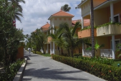 bahia-principe-punta-cana-hotelgebaeude_2239