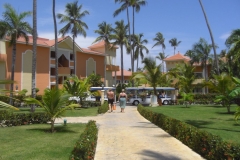 bahia-principe-punta-cana-hotelgebaeude_2245