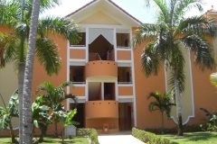 bahia-principe-punta-cana-hotelgebaeude_2246
