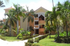 bahia-principe-punta-cana-hotelgebaeude_2248