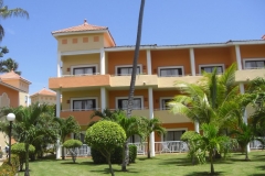 bahia-principe-punta-cana-hotelgebaeude_2250