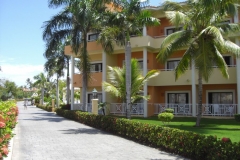 bahia-principe-punta-cana-hotelgebaeude_2253