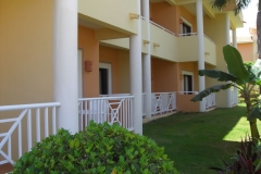 bahia-principe-punta-cana-hotelgebaeude_2258