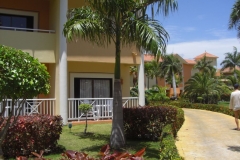 bahia-principe-punta-cana-hotelgebaeude_2260