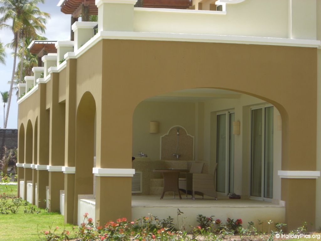 edenh-real-arena-punta-cana-hotelgebaeude_4112