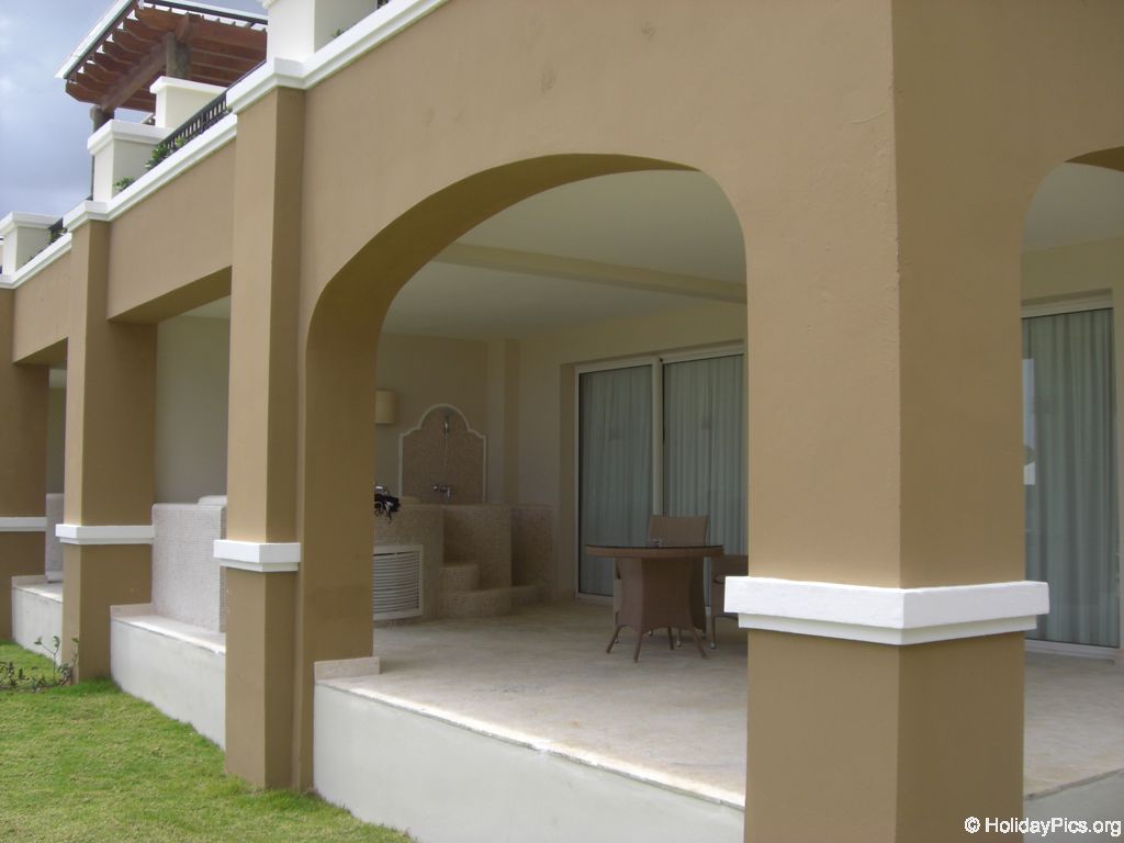 edenh-real-arena-punta-cana-hotelgebaeude_4113