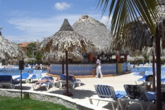 bahia-principe-punta-cana-poolbereich_2301