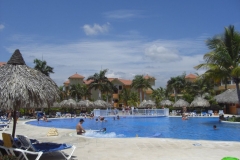 bahia-principe-punta-cana-poolbereich_2304