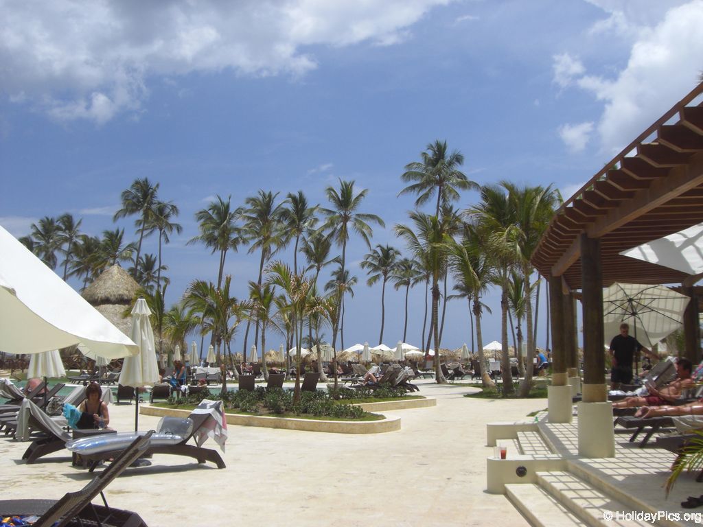 edenh-real-arena-punta-cana-poolbereich_4165