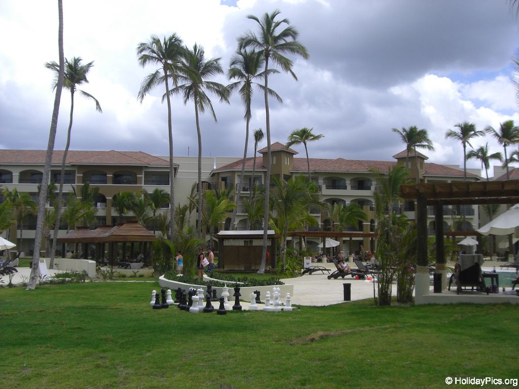 edenh-real-arena-punta-cana-poolbereich_4172