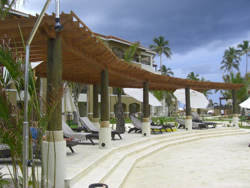 edenh-real-arena-punta-cana-poolbereich_4177
