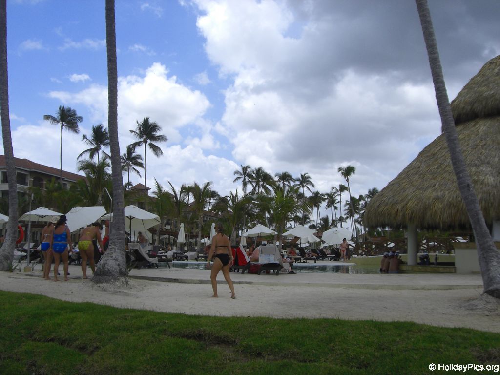 edenh-real-arena-punta-cana-poolbereich_4199