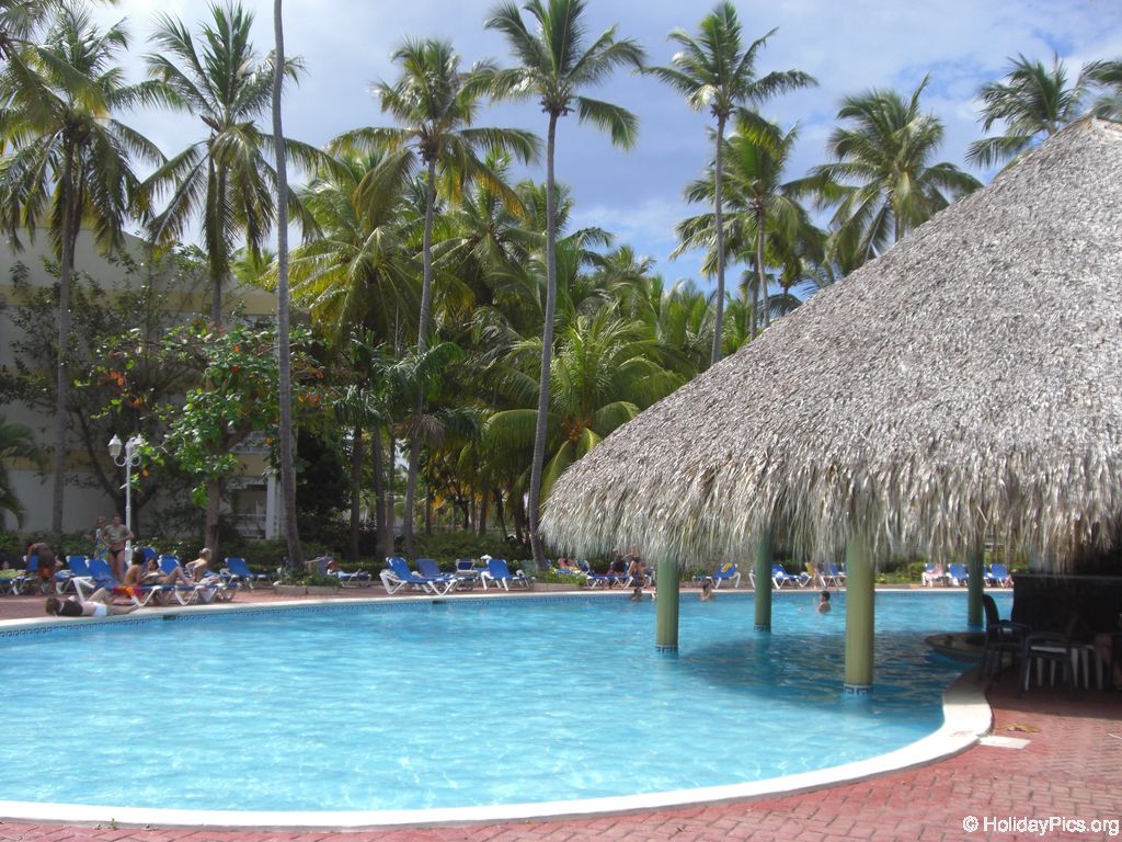 carabela-beach-resort-poolbereich_3316