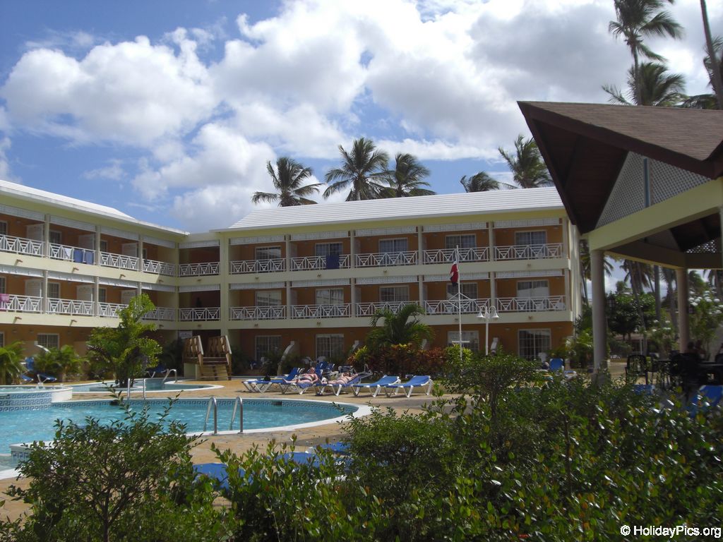 carabela-beach-resort-poolbereich_3320