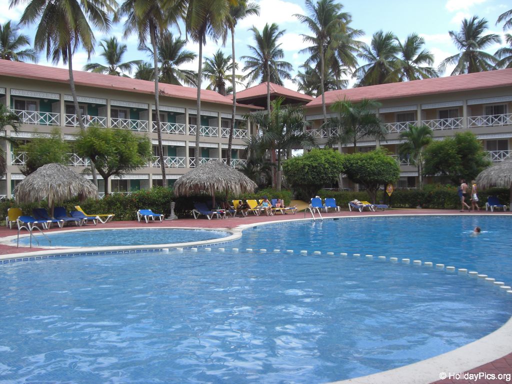 carabela-beach-resort-poolbereich_3331