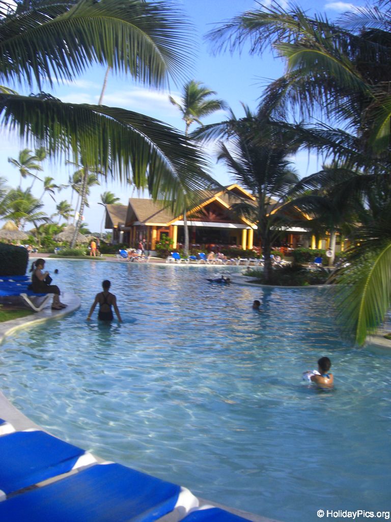 lti-beach-resort-punta-cana-poolbereich_4677