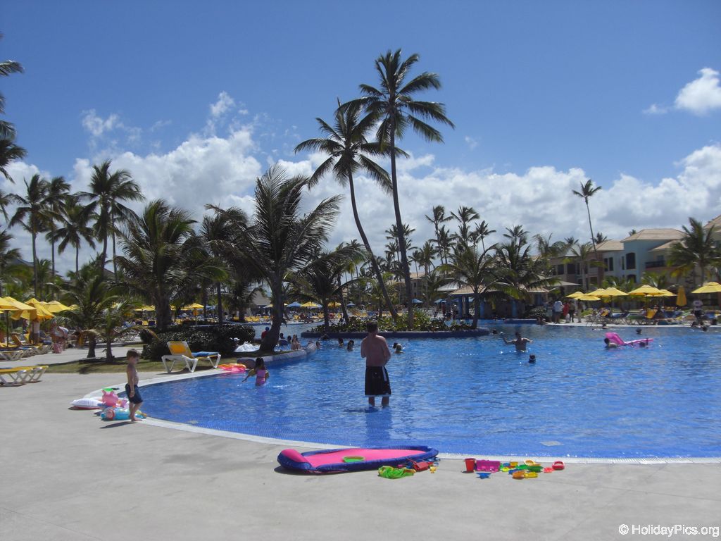 ocean-sand-golf-resort-pool_1269