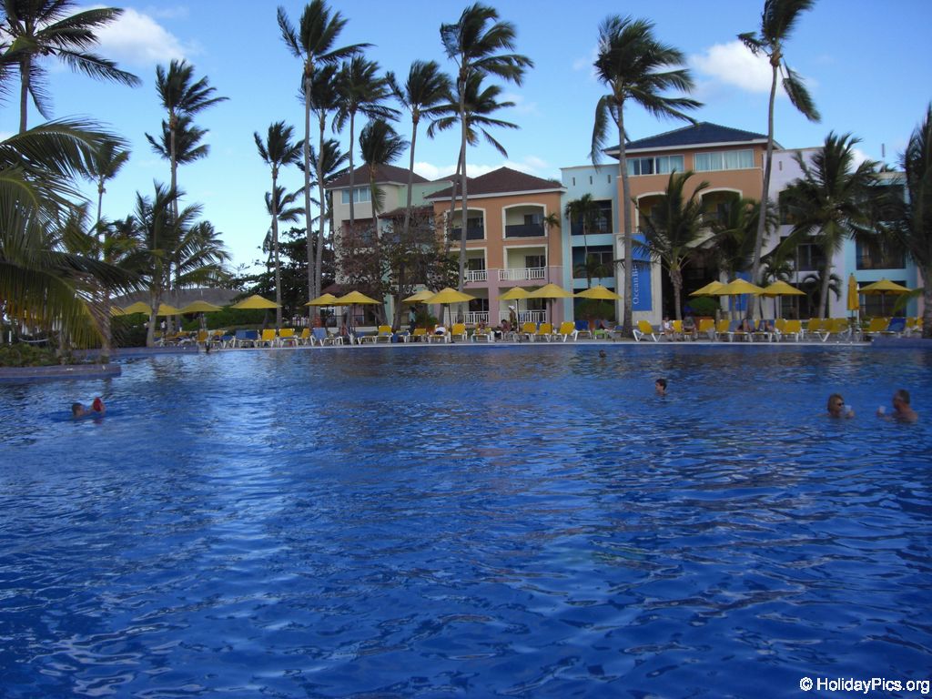 ocean-sand-golf-resort-pool_190