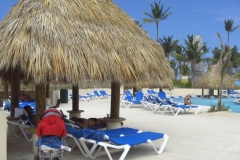 barcelo-punta-cana-poolbereich_2455