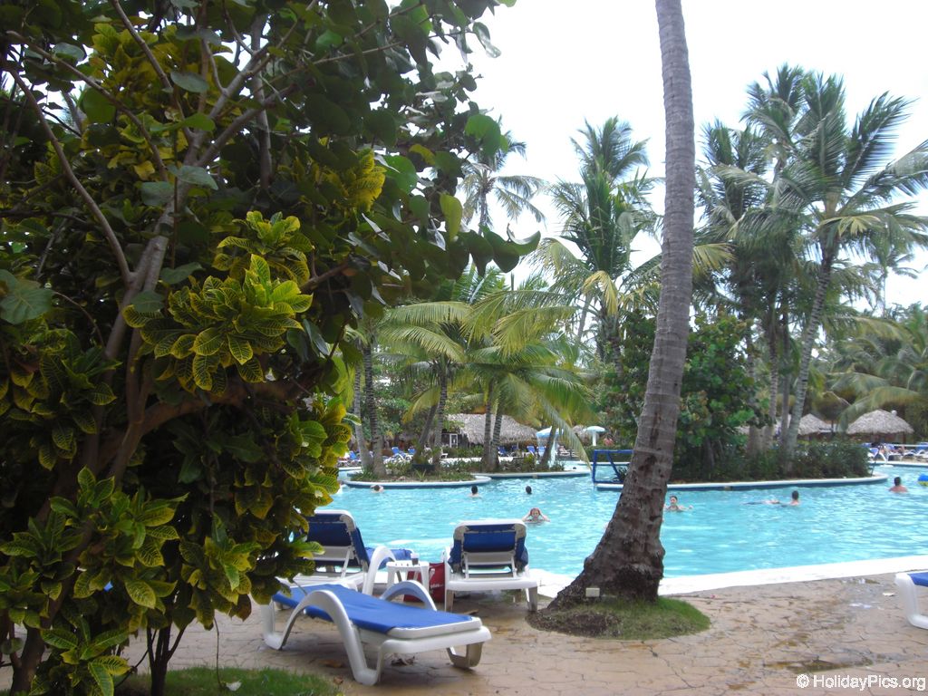 barcelo-dominican-beach-poolbereich_3171