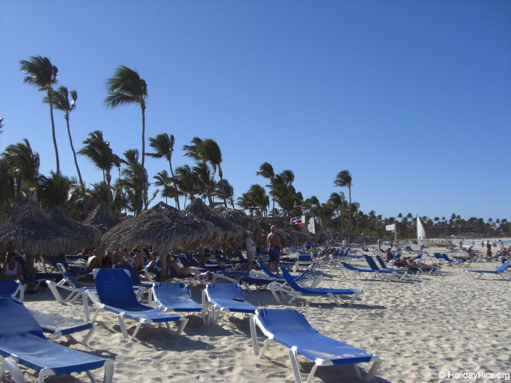 tropical-princess-resort-strand_0402