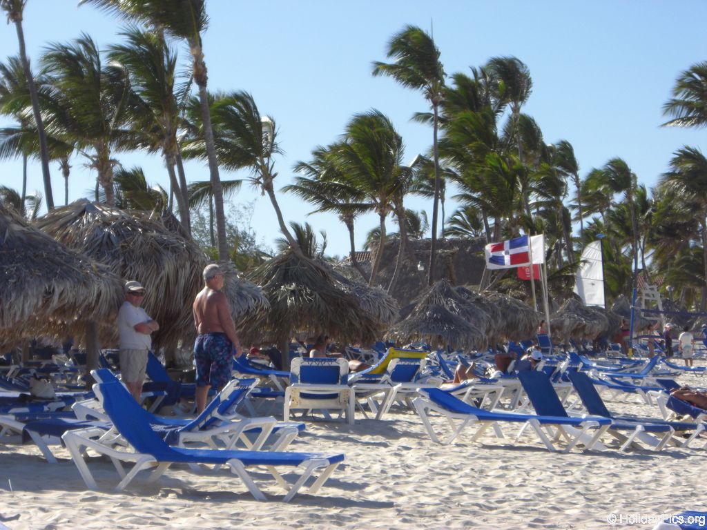 tropical-princess-resort-strand_0403