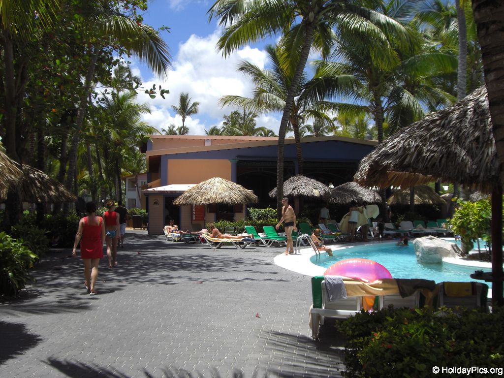club-hotel-riu-bambu-pool_0829