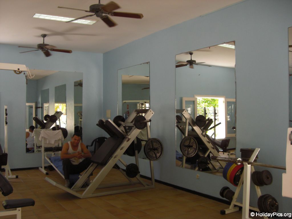 riu-palace-macao-fitnessraum_0774