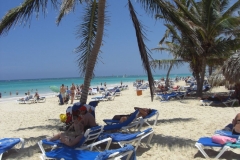 bahia-principe-punta-cana-strandbereich_2362