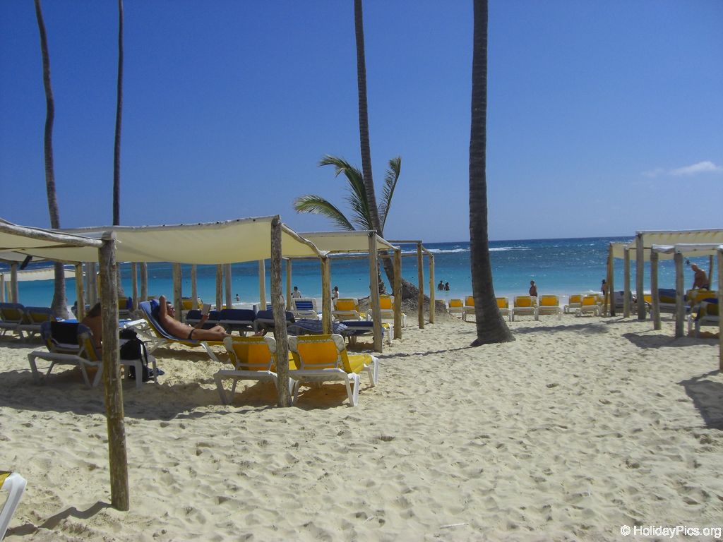 ocean-sand-resort-am-strand_1955