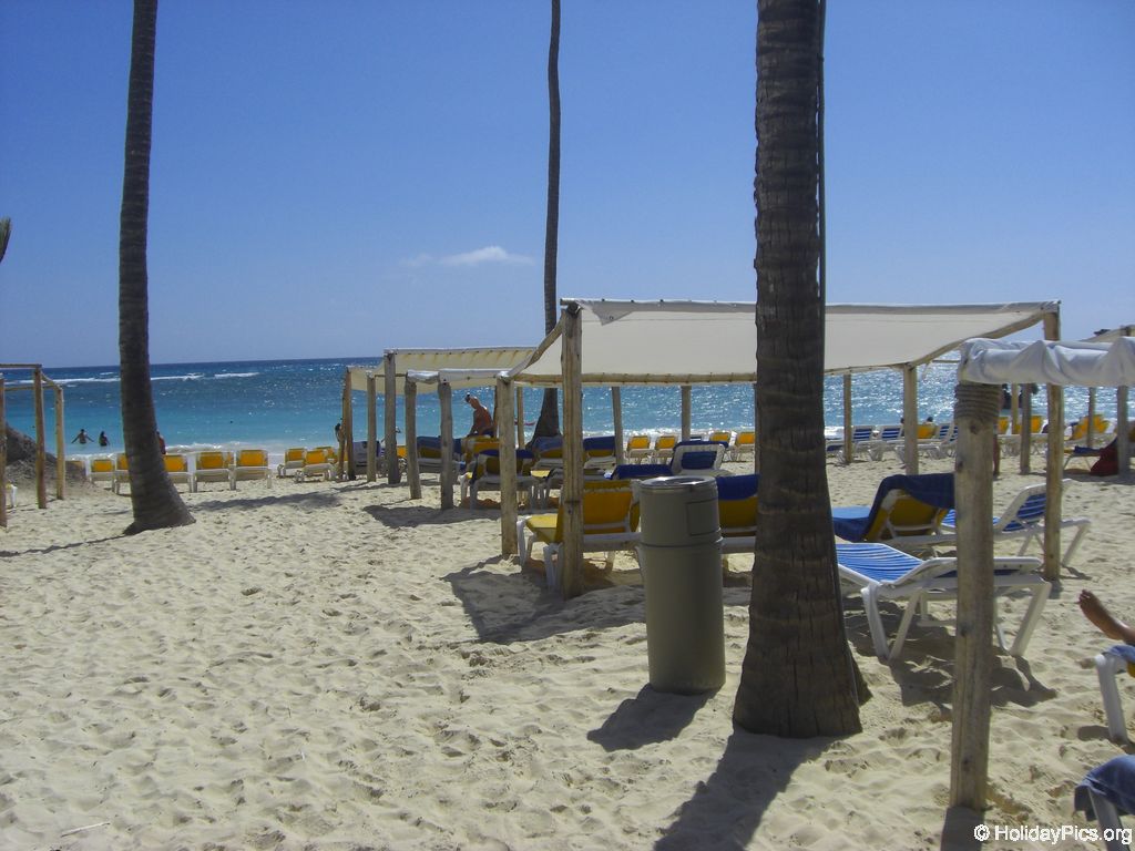 ocean-sand-resort-am-strand_1956