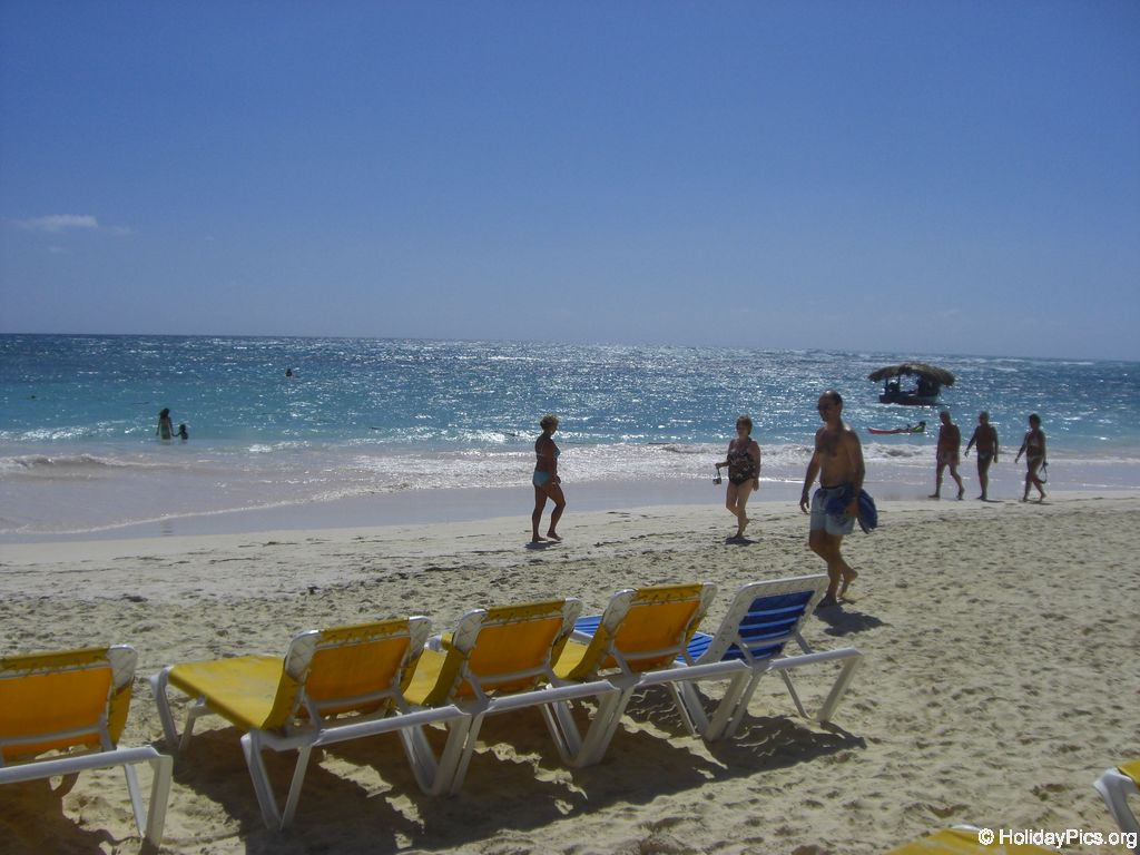 ocean-sand-resort-am-strand_1975