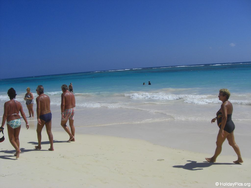 ocean-sand-resort-am-strand_1979