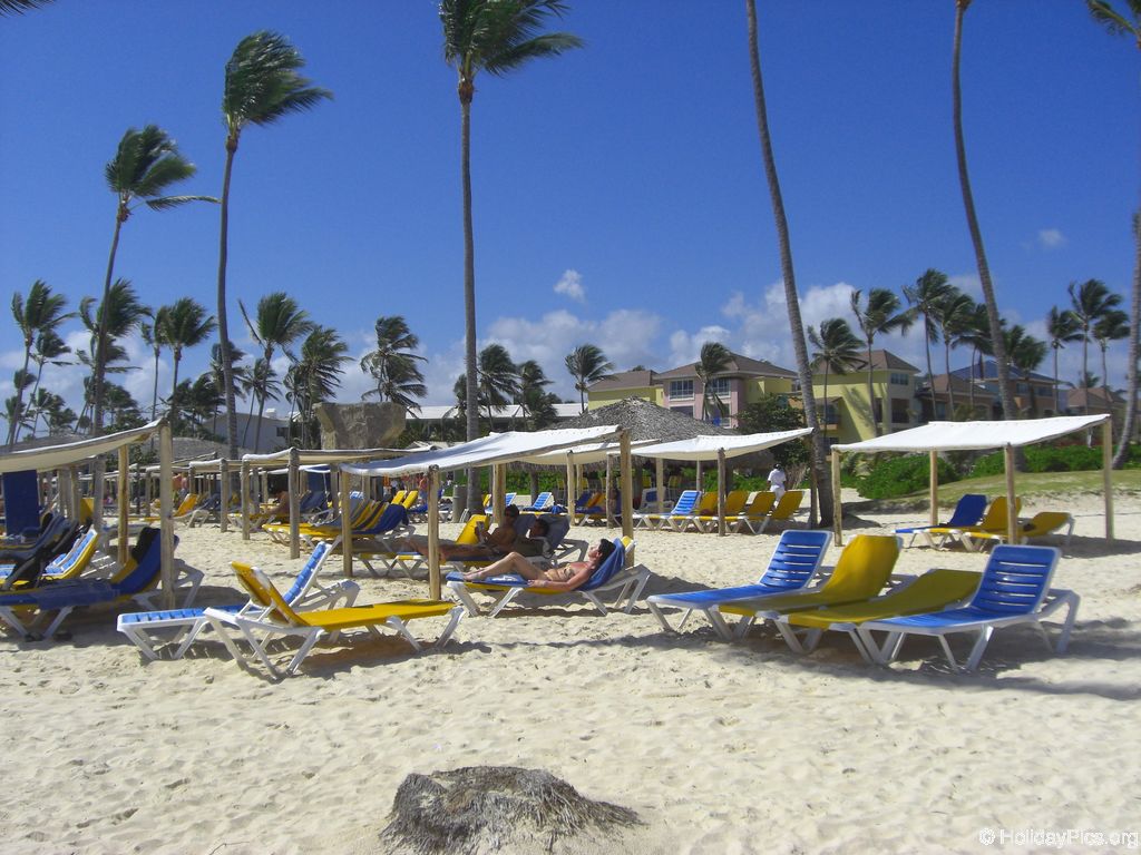 ocean-sand-resort-am-strand_2015