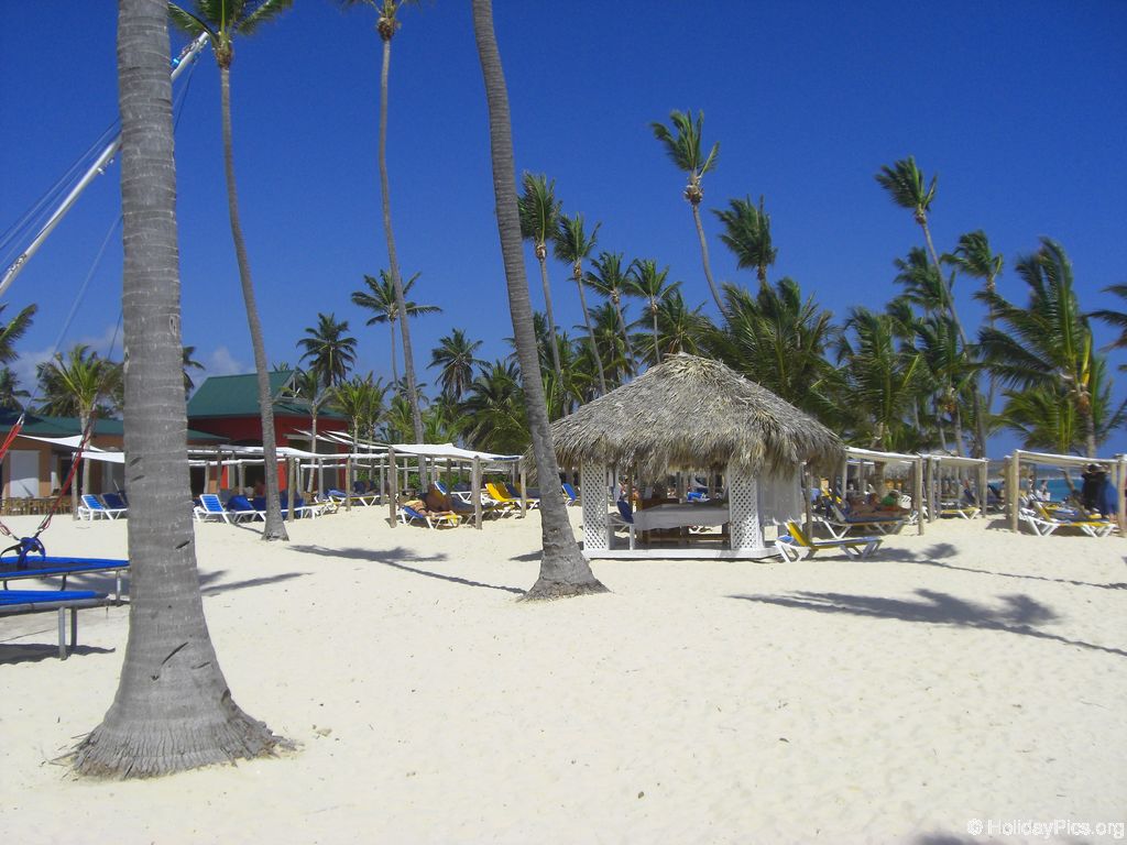 ocean-sand-resort-am-strand_2019