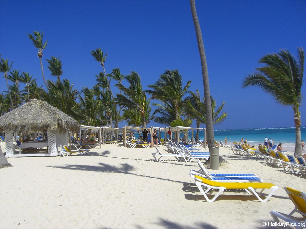 ocean-sand-resort-am-strand_2020
