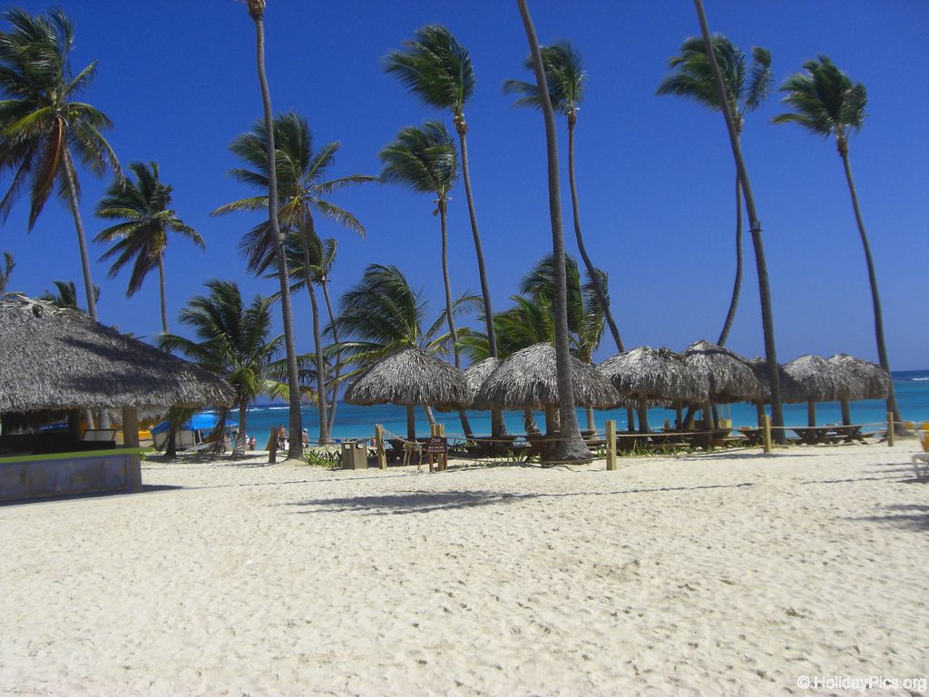ocean-sand-resort-am-strand_2023