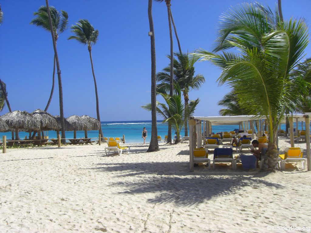 ocean-sand-resort-am-strand_2024