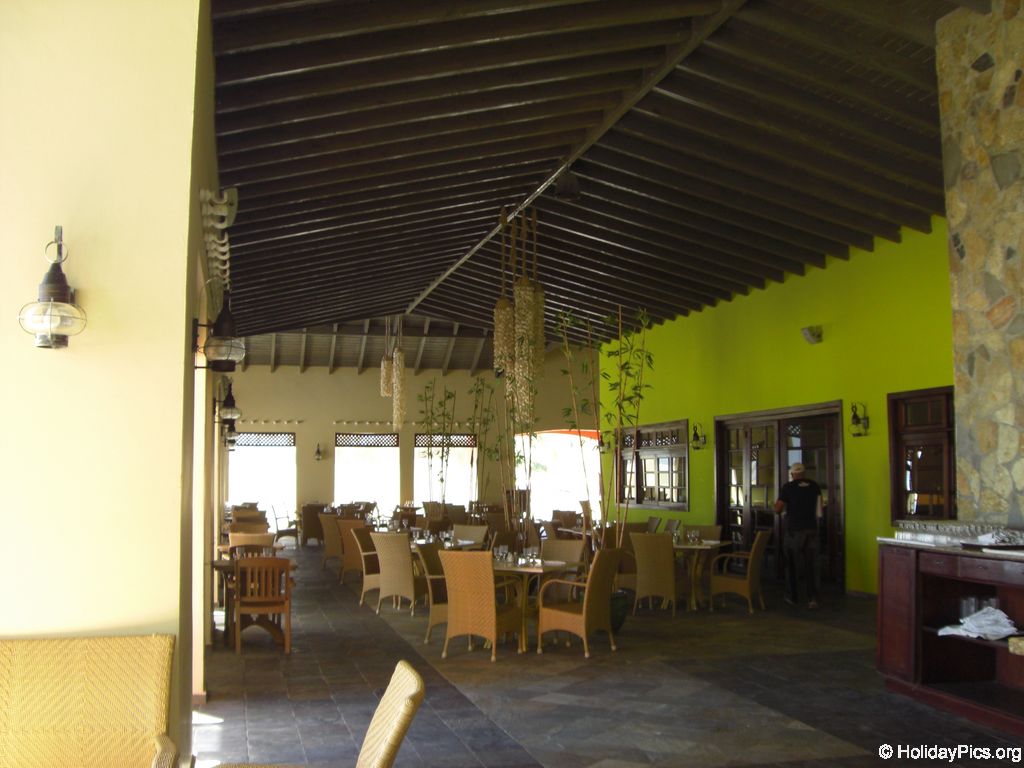 ocean-sand-resort-strandrestaurant_0054