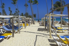 ocean-sand-resort-am-strand_1967